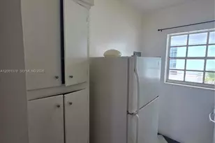 635 8th St, Miami Beach, FL 33139 - Photo 11