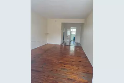 635 8th St #202, Miami Beach, FL 33139 - Photo 1