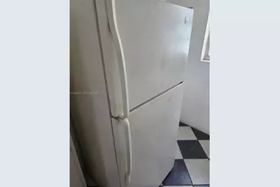 635 8th St #202, Miami Beach, FL 33139 - Photo 3