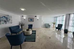 1000 Parkview Dr, Hallandale Beach, FL 33009 - Photo 35