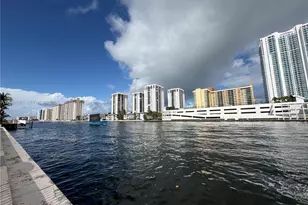 1000 Parkview Dr, Hallandale Beach, FL 33009 - Photo 37