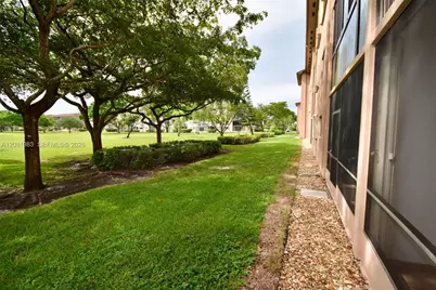 1650 SW 124th Ter #102D, Pembroke Pines, FL 33027 - Photo 27