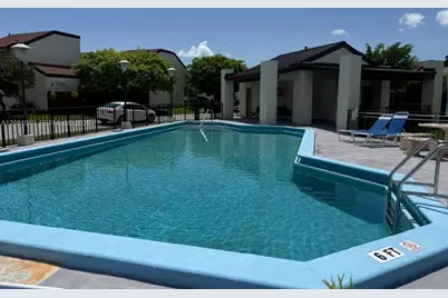 9764 NW 4th Ln #9764, Miami, FL 33172 - Photo 3