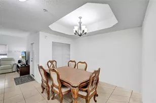 953 SW 143rd Ave, Pembroke Pines, FL 33027 - Photo 11