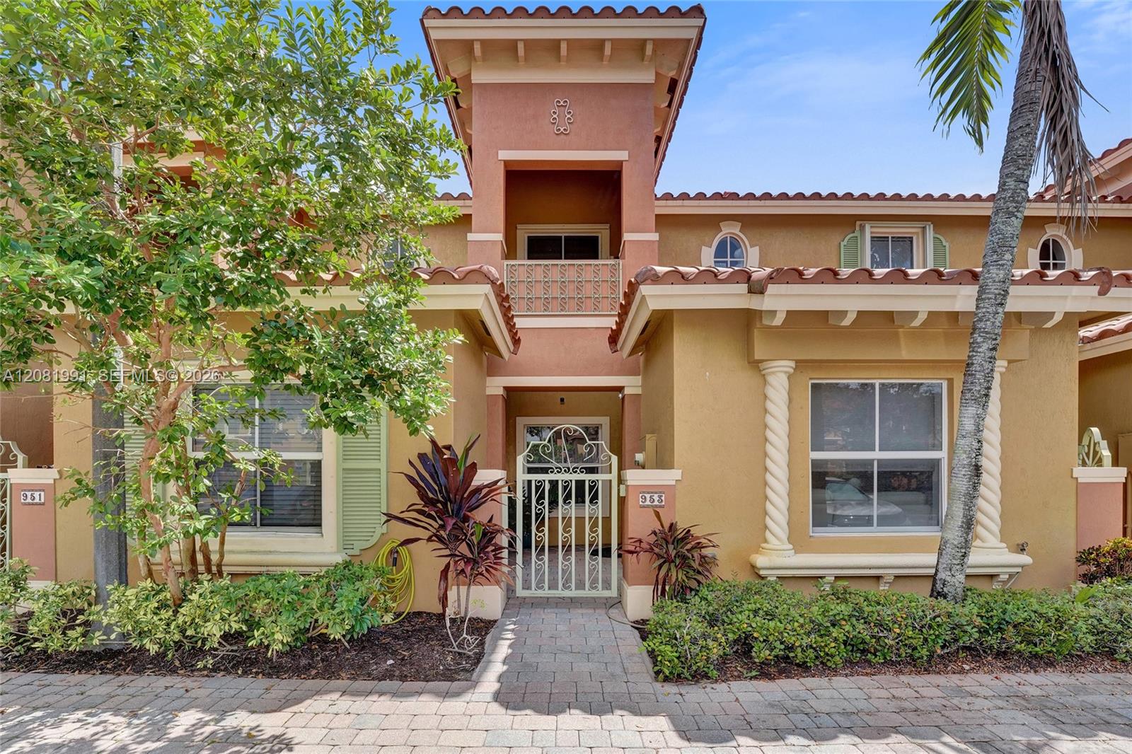 953 SW 143rd Ave - 953 SW 143rd Ave, Pembroke Pines, FL 33027 Luxury Property | Jose Angel Pina
