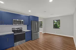 555 NW 124th St, North Miami, FL 33168 - Photo 7