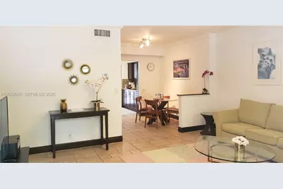 1800 Meridian Ave #7, Miami Beach, FL 33139 - Photo 1