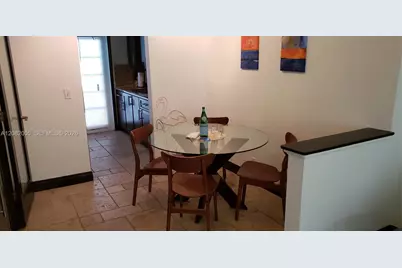 1800 Meridian Ave #7, Miami Beach, FL 33139 - Photo 5