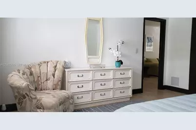 1800 Meridian Ave #7, Miami Beach, FL 33139 - Photo 15