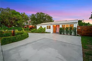 1360 NE 138th St, North Miami, FL 33161 - Photo 5