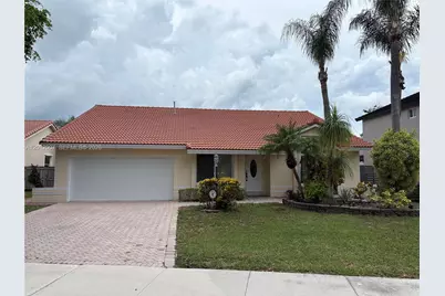 9377 SW 212th Ter #9377, Cutler Bay, FL 33189 - Photo 1