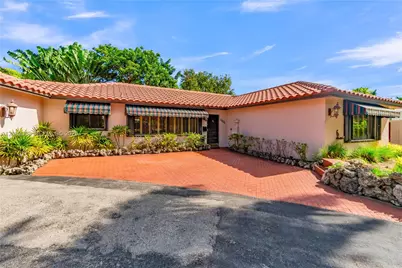 2533 NE 35th Dr, Fort Lauderdale, FL 33308 - Photo 3