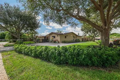 1718 NE 58th St, Fort Lauderdale, FL 33334 - Photo 3