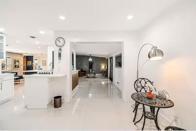 1718 NE 58th St, Fort Lauderdale, FL 33334 - Photo 23