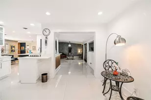 1718 NE 58th St, Fort Lauderdale, FL 33334 - Photo 23