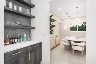 2181 N Bay Rd, Miami Beach, FL 33140 - Photo 15