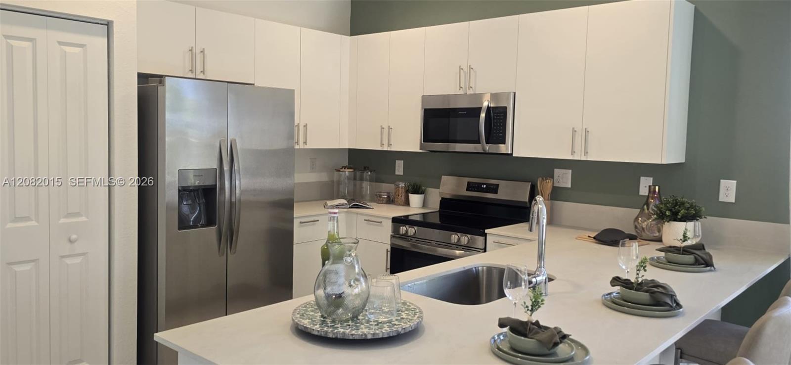 1534 NE 5th Ave #0 - 1534 NE 5th Ave #0, Florida City, FL 33034 Luxury Property | Jose Angel Pina