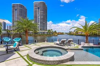 498 N Parkway Pkwy, Golden Beach, FL 33160 - Photo 67