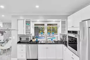 2191 SW 27th Ln, Fort Lauderdale, FL 33312 - Photo 5