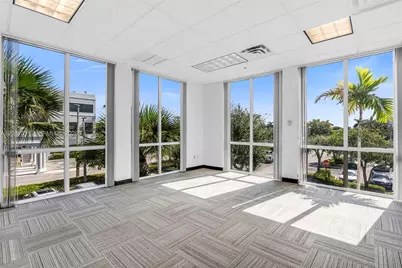 2010 NW 150th Ave #208, Pembroke Pines, FL 33028 - Photo 9