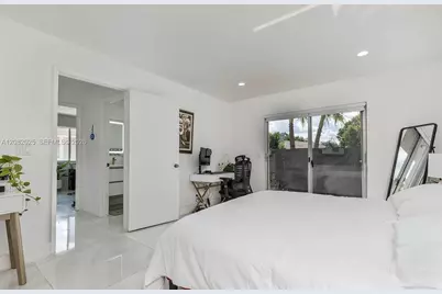 518 Woodgate Cir #E, Sunrise, FL 33326 - Photo 17