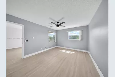 1401 SW 128th Ter #304H, Pembroke Pines, FL 33027 - Photo 17