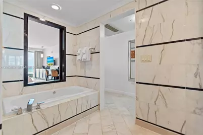 4391 Collins Ave #905, Miami Beach, FL 33140 - Photo 23