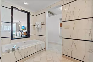 4391 Collins Ave, Miami Beach, FL 33140 - Photo 23