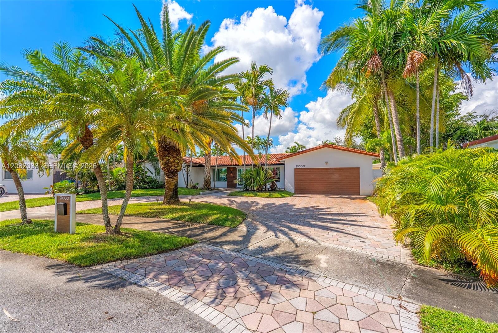 21000 NE 18th Ct - 21000 NE 18th Ct, Miami, FL 33179 Luxury Property | Jose Angel Pina