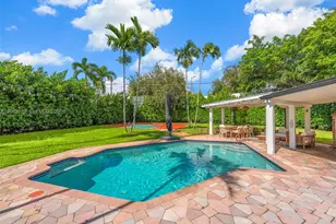 21000 NE 18th Ct, Miami, FL 33179 - Photo 19