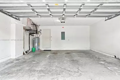 2873 Oak Park Cir, Davie, FL 33328 - Photo 37