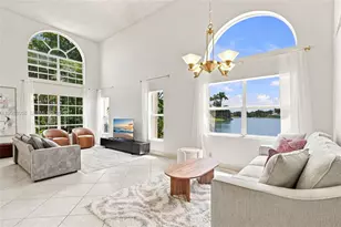 2873 Oak Park Cir, Davie, FL 33328 - Photo 11