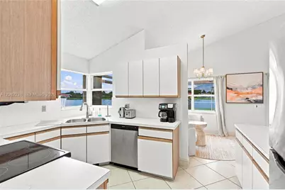 2873 Oak Park Cir, Davie, FL 33328 - Photo 19
