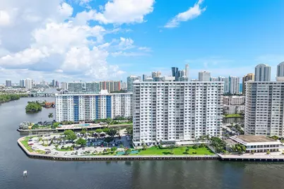 500 Bayview Dr #1920, Sunny Isles Beach, FL 33160 - Photo 27