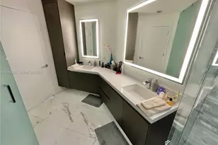 851 NE 1st Ave, Miami, FL 33132 - Photo 13