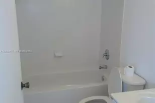 2910 SE 13th Rd, Homestead, FL 33035 - Photo 5