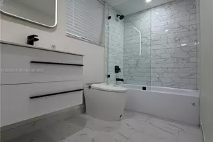 15495 N Miami Lakeway N, Miami Lakes, FL 33014 - Photo 13