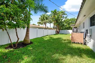 10619 NE 10th Pl, Miami Shores, FL 33138 - Photo 31