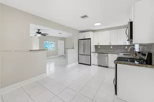 2728 Dewey St, Hollywood, FL 33020 - Photo 11