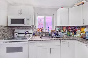 2728 Dewey St, Hollywood, FL 33020 - Photo 23