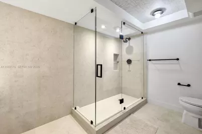 1800 Sunset Harbour Dr #1210, Miami Beach, FL 33139 - Photo 17