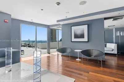 325 S Biscayne Blvd #415, Miami, FL 33131 - Photo 27