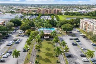 9320 Fontainebleau Blvd, Miami, FL 33172 - Photo 11