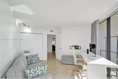 1000 E Island Blvd #1403, Aventura, FL 33160 - Photo 25