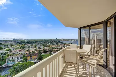 1000 E Island Blvd #1403, Aventura, FL 33160 - Photo 63