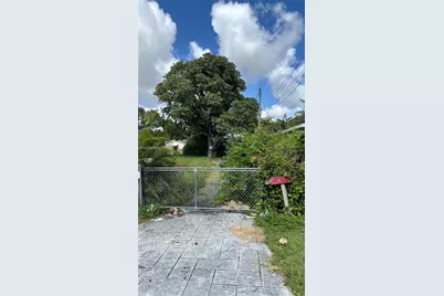 2228 SW 58th Ct, Miami, FL 33155 - Photo 19