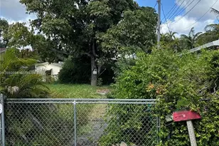 2228 SW 58th Ct, Miami, FL 33155 - Photo 19