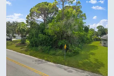 1855 SW 17th Ln SW, Vero Beach, FL 32962 - Photo 9