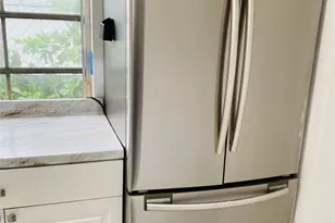 3335 SW 26th St, Miami, FL 33133 - Photo 9