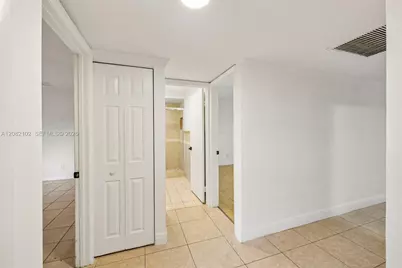 13130 SW 15th Ln, Miami, FL 33184 - Photo 11